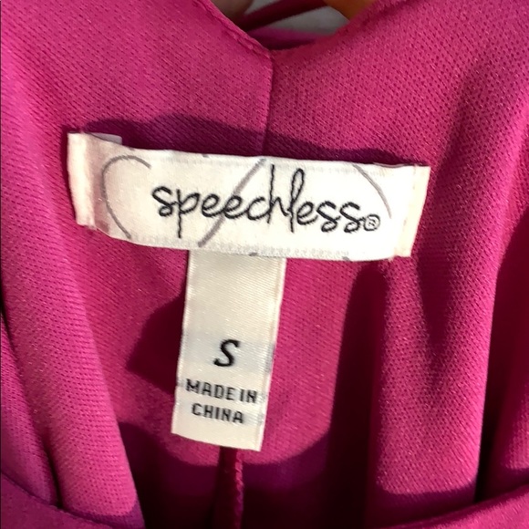 🔥4 for $20🔥 NWT Lace-up back shift dress - Picture 8 of 8